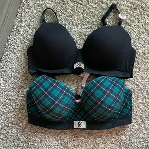 Victoria Secret t-shirt lightly lined wireless bra bundle